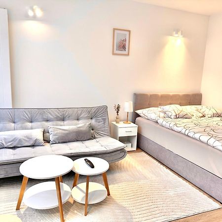 Rezidence Sadova Zlin Apartamento Exterior foto