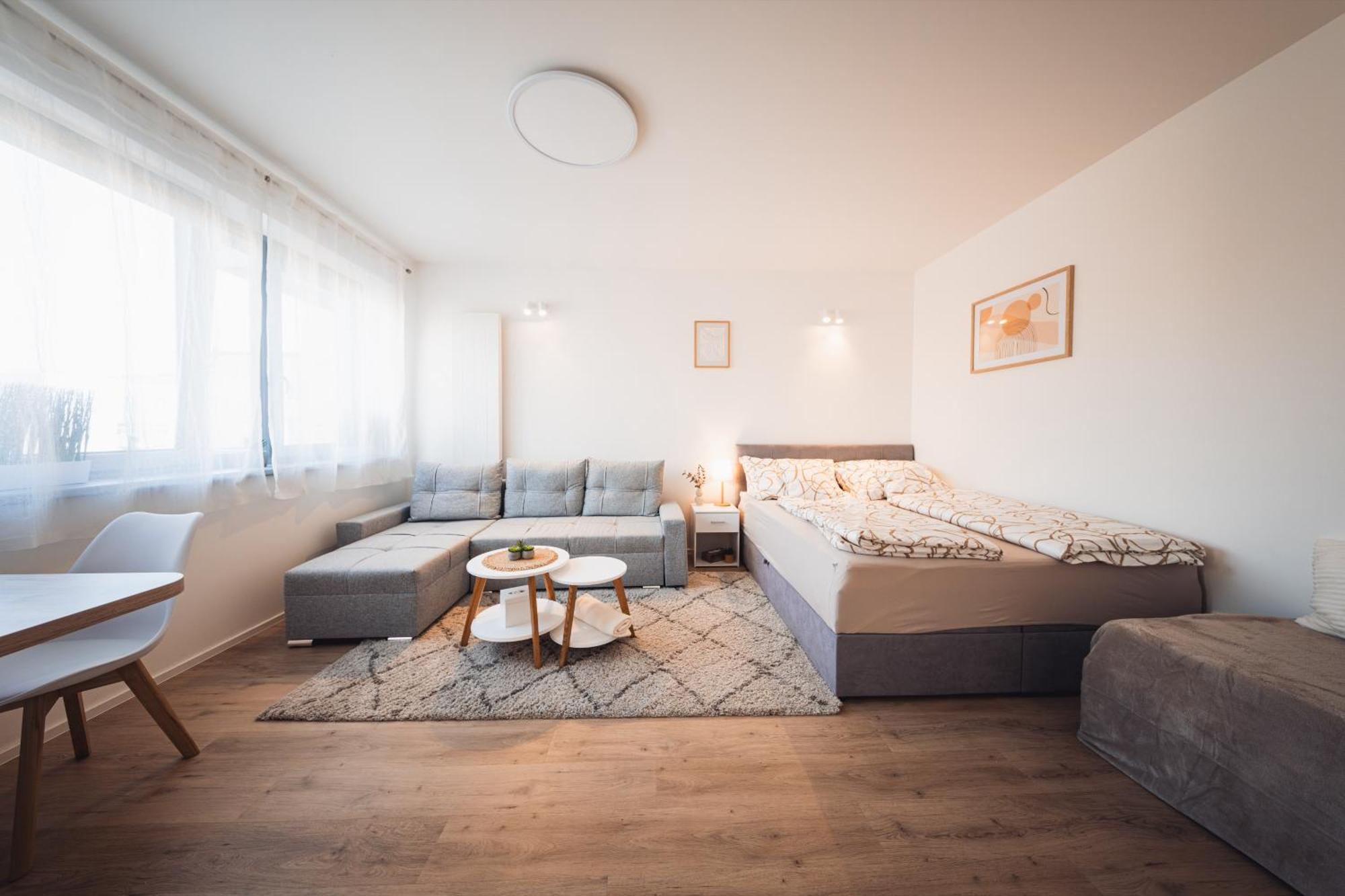 Rezidence Sadova Zlin Apartamento Exterior foto