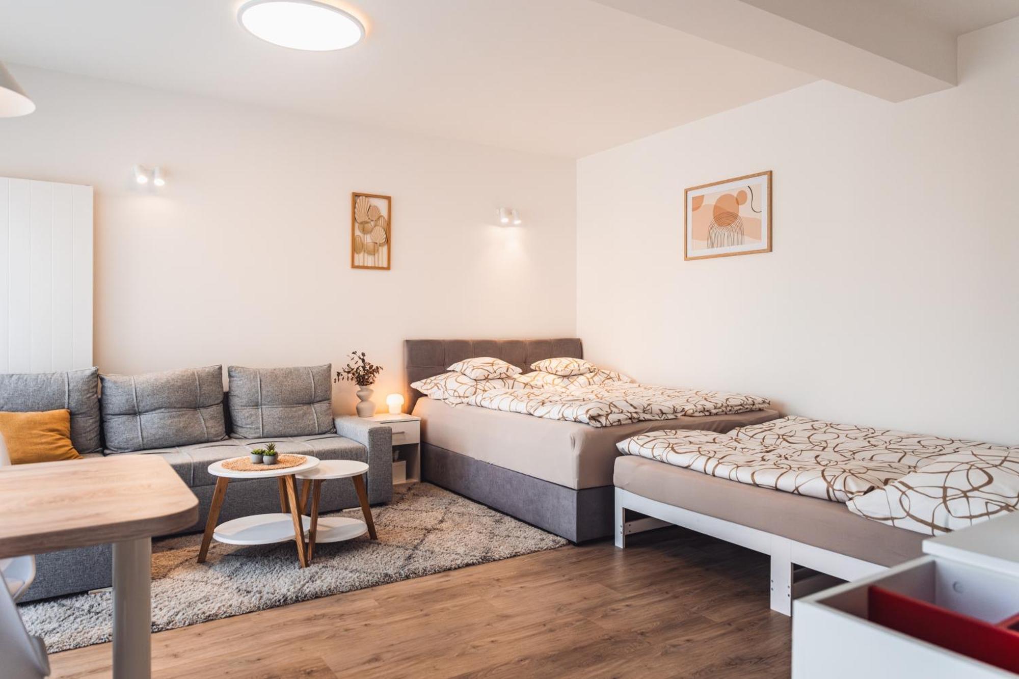 Rezidence Sadova Zlin Apartamento Exterior foto