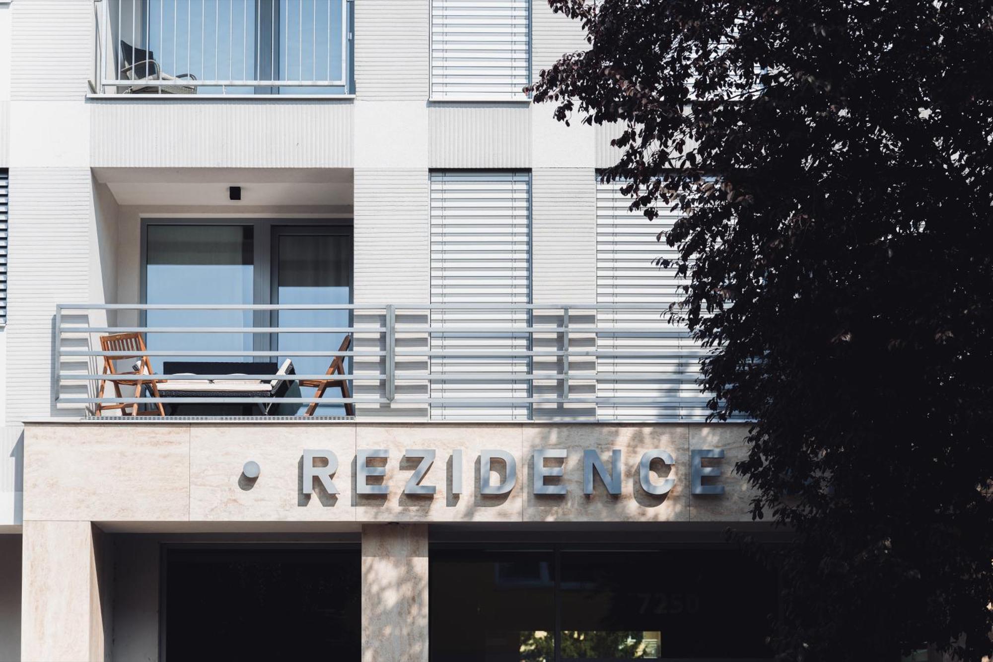 Rezidence Sadova Zlin Apartamento Exterior foto